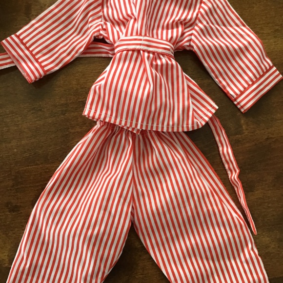 Vintage Pleasant Company Retired Molly Pajamas and Robe Set - Picture 9 of 13